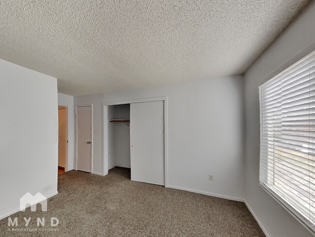 Building Photo - 3922 Clear Acre Ln