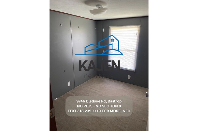 Building Photo - 9746 Bledsoe Rd