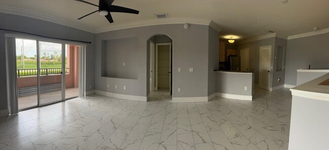 Building Photo - 504 Belmont Pl
