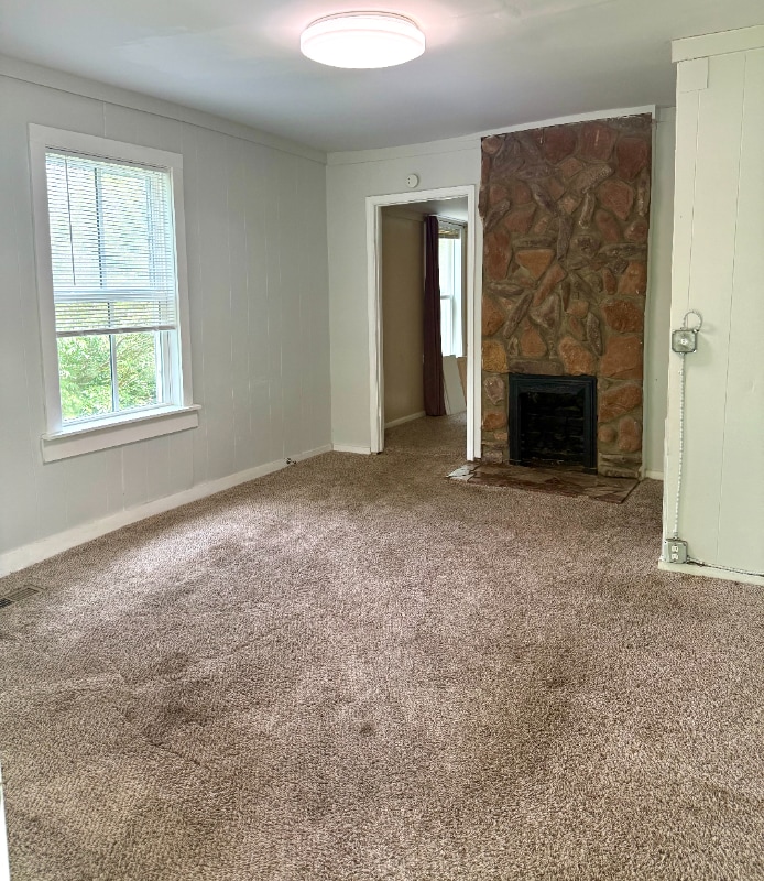 Building Photo - 3820 Hydes Ferry Rd