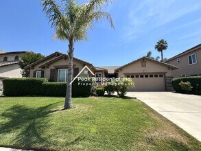 Building Photo - Beautiful 3bd/2.5ba Elk Grove Home