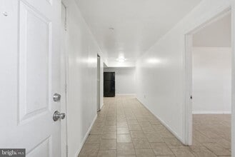 Building Photo - 11107 Hudee Ct