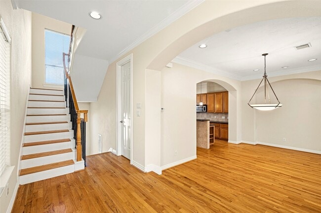 Building Photo - 3022 Orchard Ct