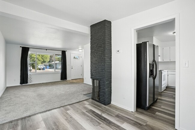 Building Photo - 2019 N Ely Rd