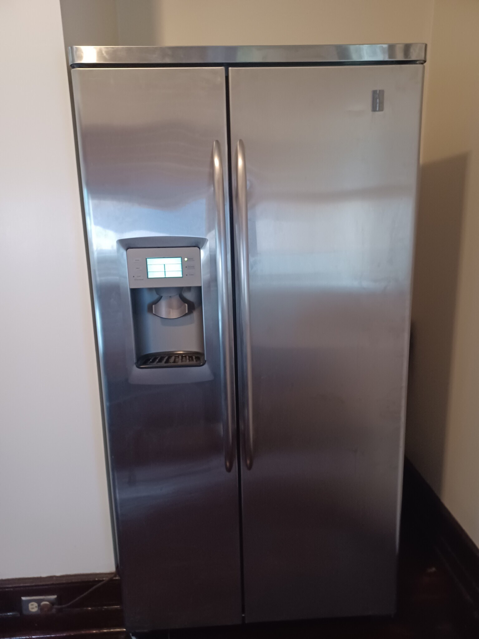 Building Photo - 266 Bond St