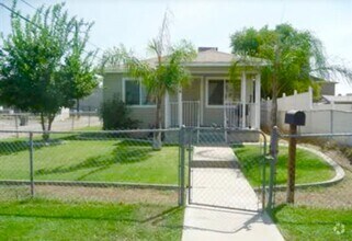 Building Photo - Cute downtown Bakersfield home for rent
