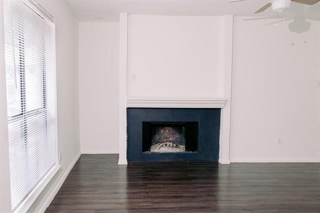 Building Photo - 6646 E Lovers Ln