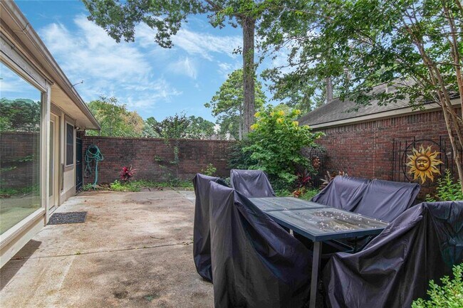 Building Photo - 3435 Beech Point Dr