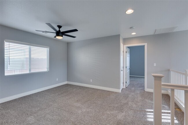 Building Photo - 5660 N Balsam St