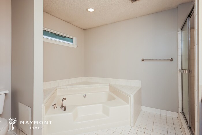 Building Photo - 258 Apache Dr