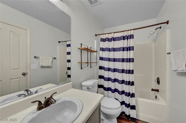 Building Photo - 2066 Dragonslayer Ave