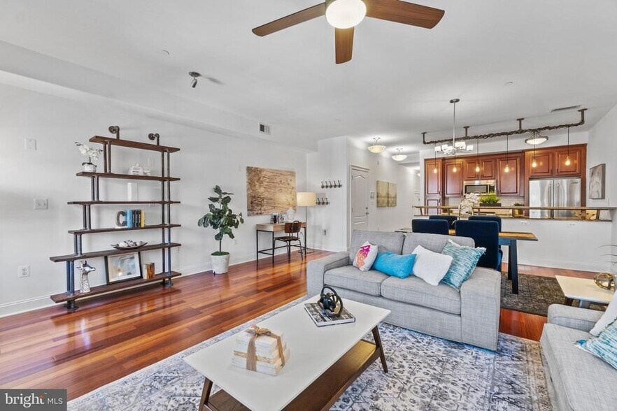 Building Photo - 1429 Clifton St NW