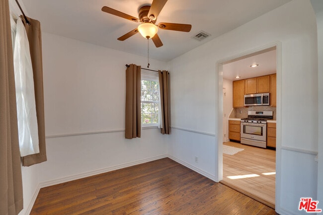 Building Photo - 6408 W 82nd St