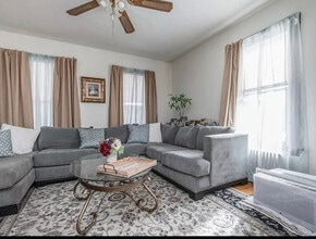 Building Photo - 24 Arlington St