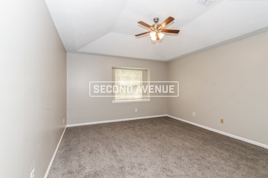 Building Photo - 8544 Echoridge Ct