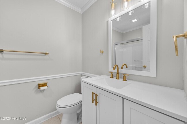 Building Photo - 429 Crow's Nest Ln