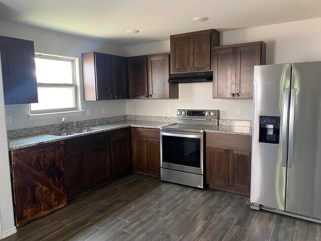 Building Photo - 1535 Port Texas Dr