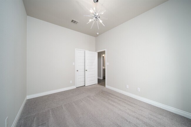 Building Photo - 8703 Azalea Crossing Ct
