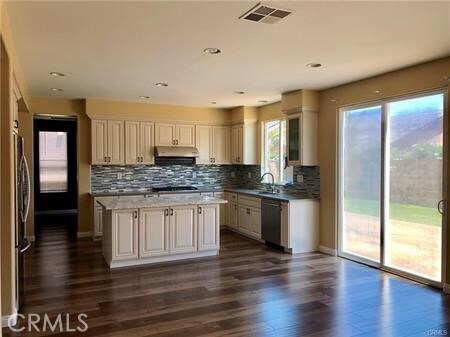 Building Photo - 14275 English Setter St