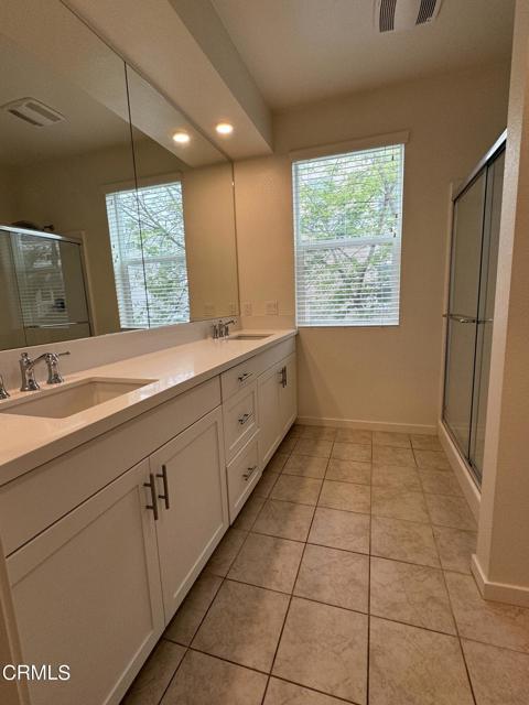 Building Photo - 541 Winchester Dr