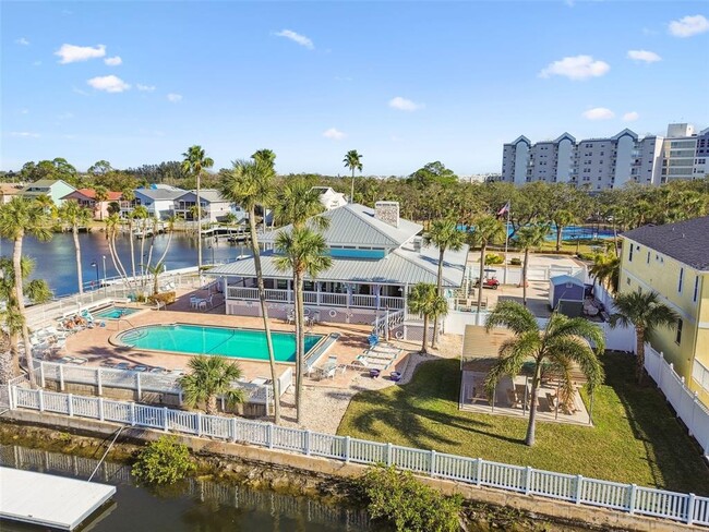 Building Photo - 6533 Channelside Dr