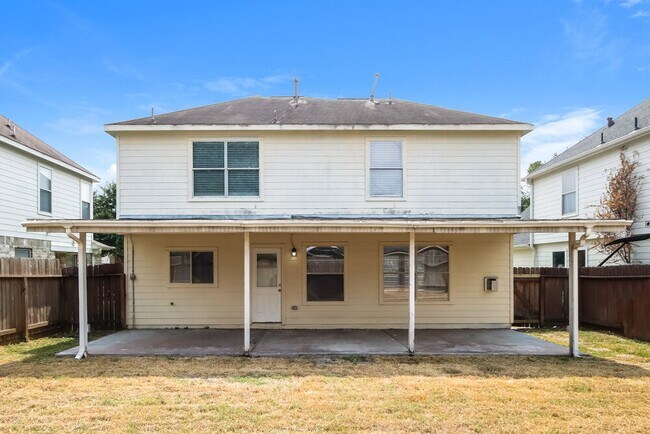 Building Photo - 1127 Laurel Chase Tr