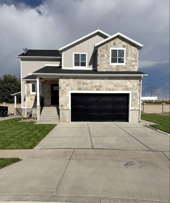 Building Photo - 258 S 1400 W