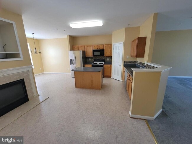 Building Photo - 2508 Black Oak Way