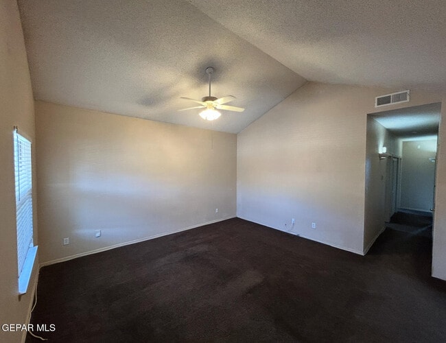 Building Photo - 1722 E Rio Grande Ave