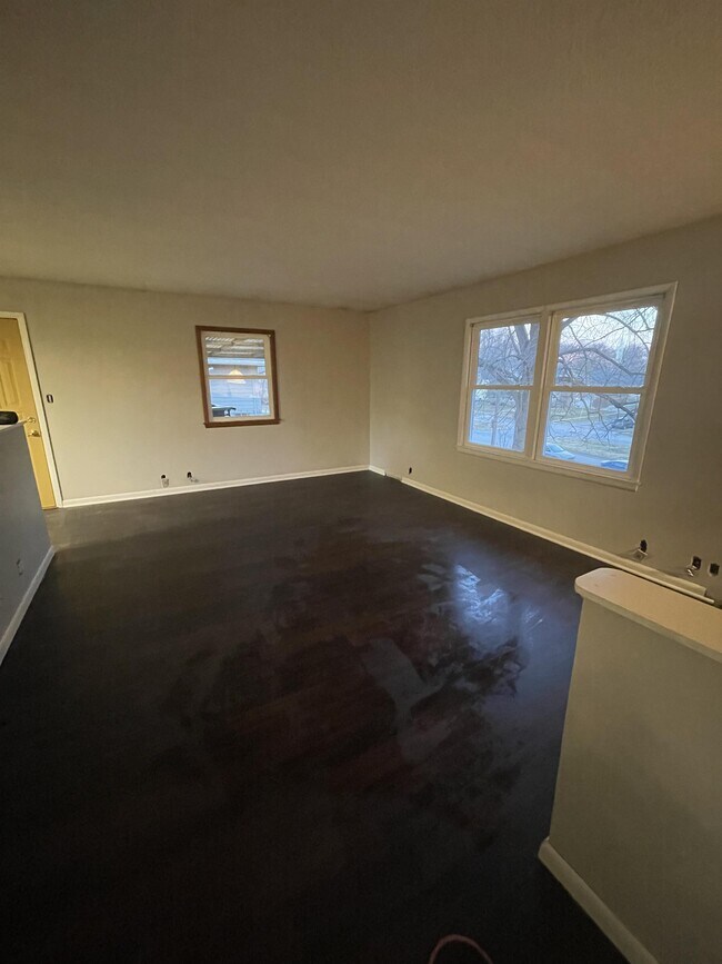 Building Photo - 1134 Cummins Pkwy