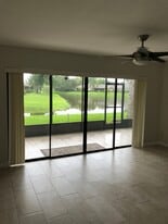 Building Photo - 60 Joanne Pl