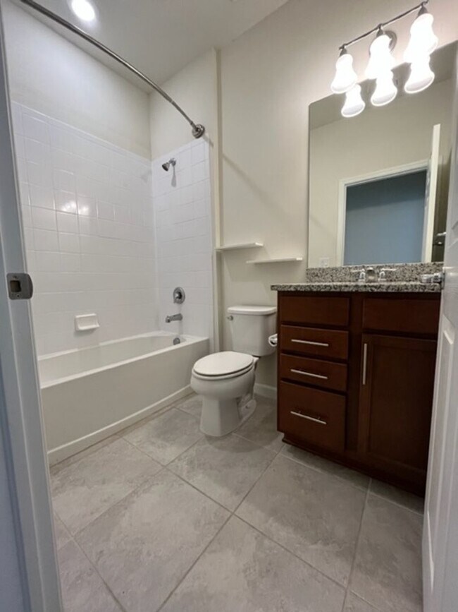 Building Photo - Stunning Lakefront 3/2 Home in the Heart of Babcock Ranch