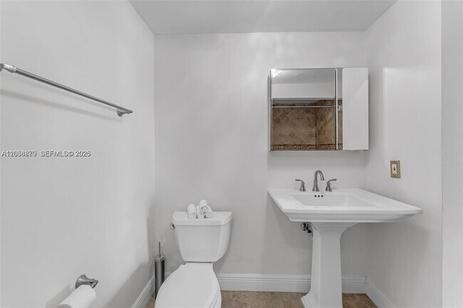 Building Photo - 7871 SW 102nd Ln