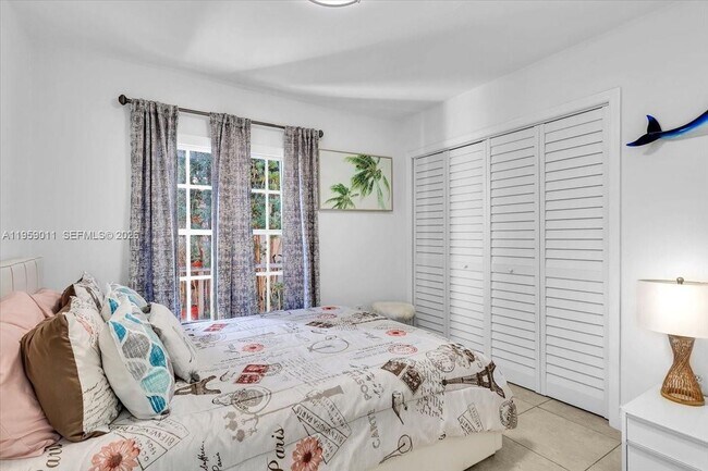 Building Photo - 1700 Cleveland Rd