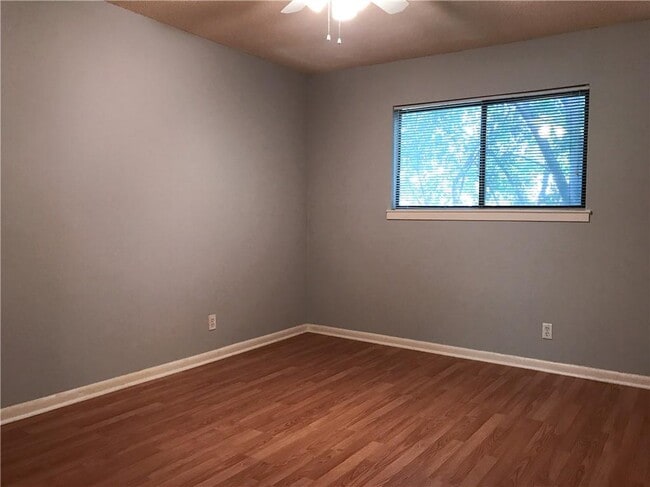 Building Photo - 5001 Bull Creek Rd