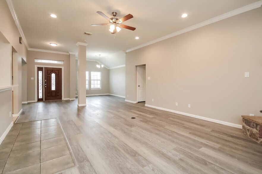 Building Photo - 410 Wisdom St