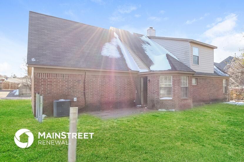 Building Photo - 4377 Cleopatra Dr