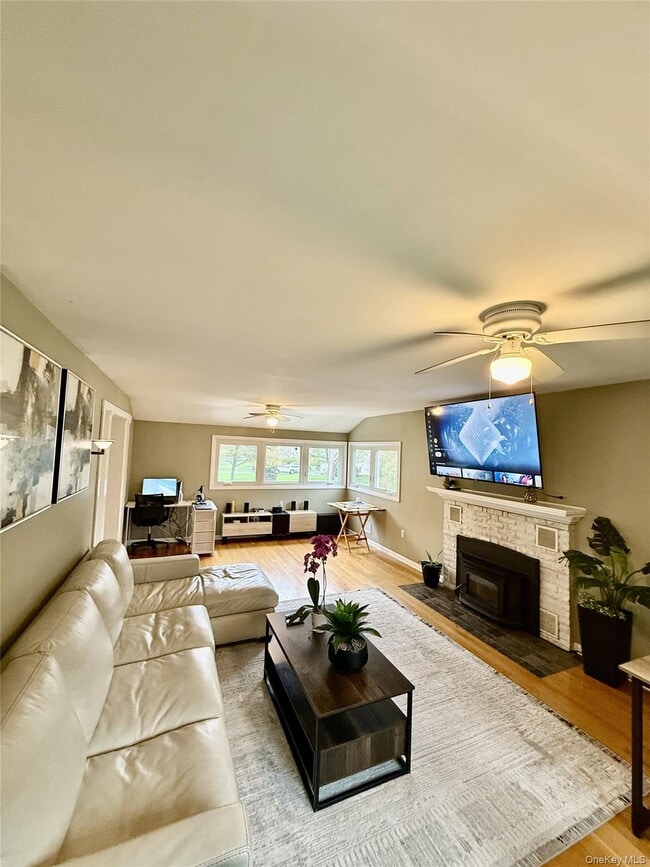 Building Photo - 31 Oakland Ave