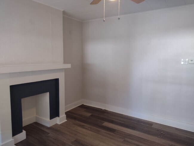 Building Photo - Beautiful Home for Rent