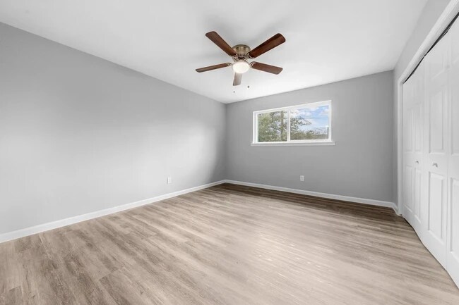 Bedroom 1 - 124 Wind Ridge Dr