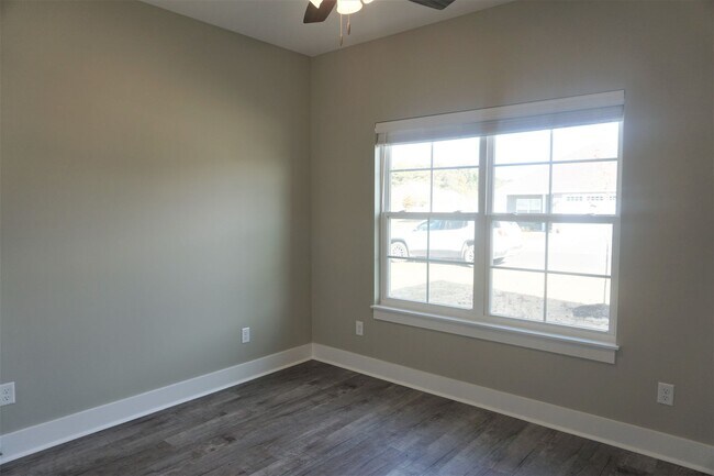 Building Photo - 3651 Red Maple Wy