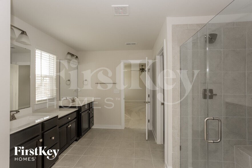 Building Photo - 7189 Waterwheel St SW