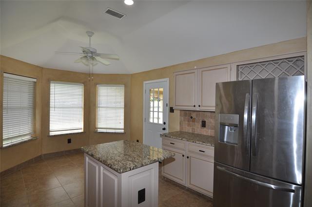 Building Photo - 3508 Lily Ln