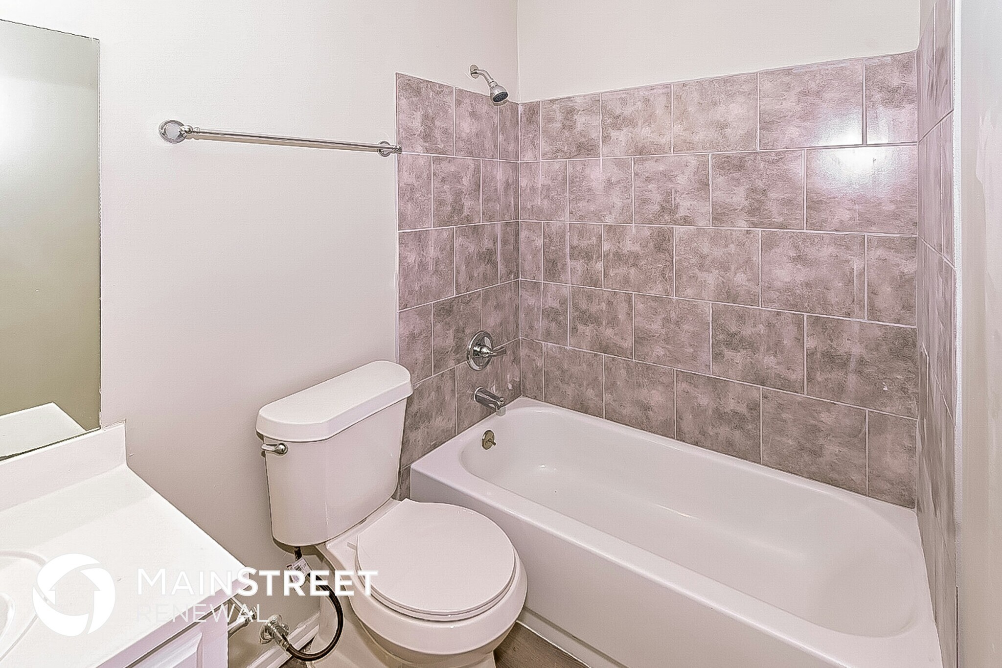 Building Photo - 10256 Palmer Dr