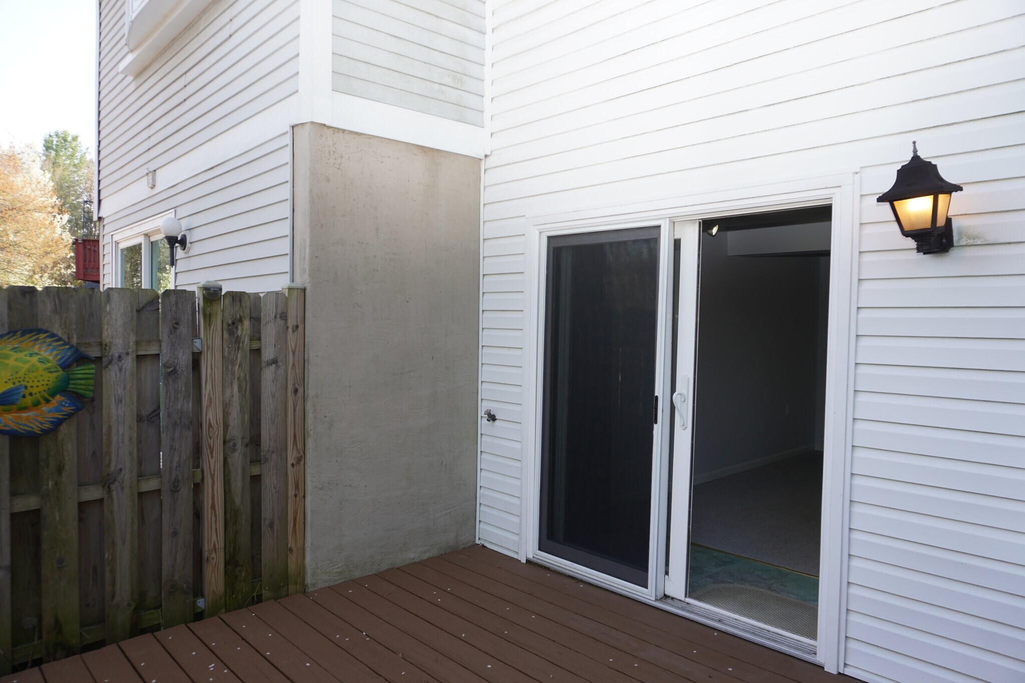 Building Photo - 25 Stillwood Cir