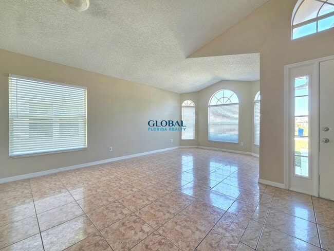 Building Photo - Prime Kissimmee Rental in Lakeside Estates!