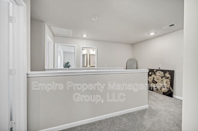 Building Photo - 706 Common Widgeon Wy