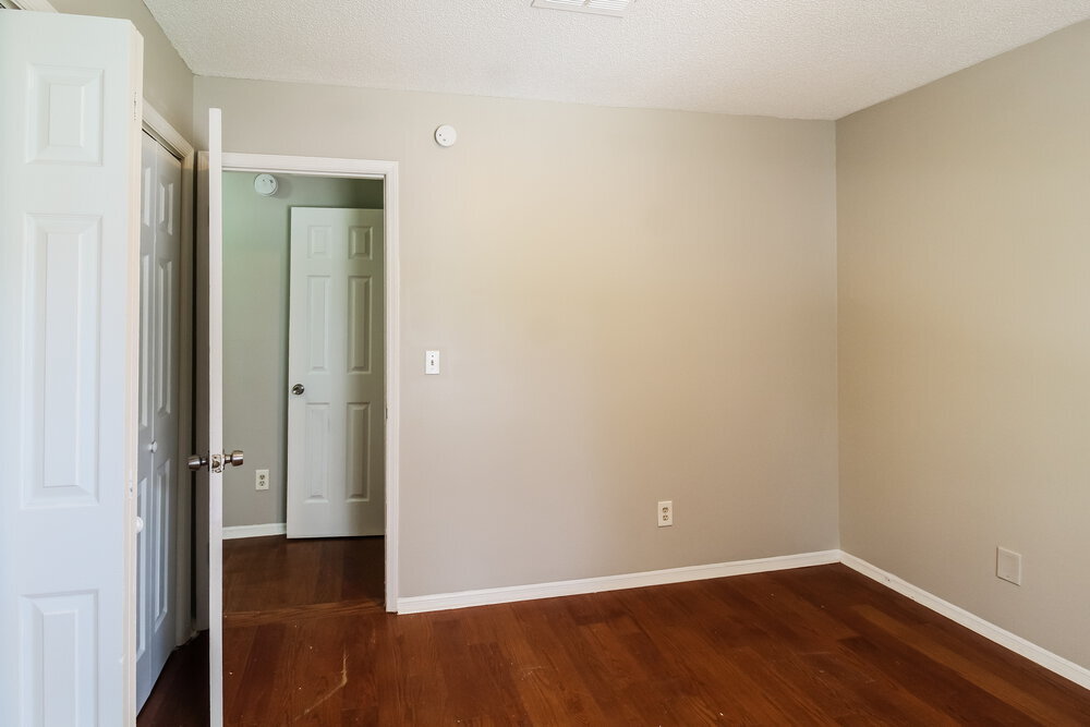 Building Photo - 6229 Creekford Ln