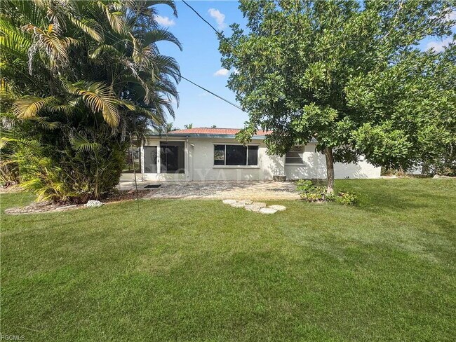Building Photo - 3 Bed | 2 Bath Home on SE 46th Terrace – Space to Live, Room to Breathe
