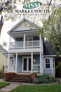Building Photo - DOWNTOWN EAST HENRY WITH OFF STREET PARKING!